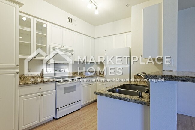 1701 E Colter St Phoenix, AZ 85016 photo 3