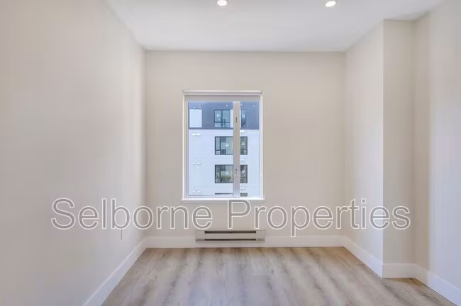 1401 Jackson St Oakland, CA 94612 photo 5