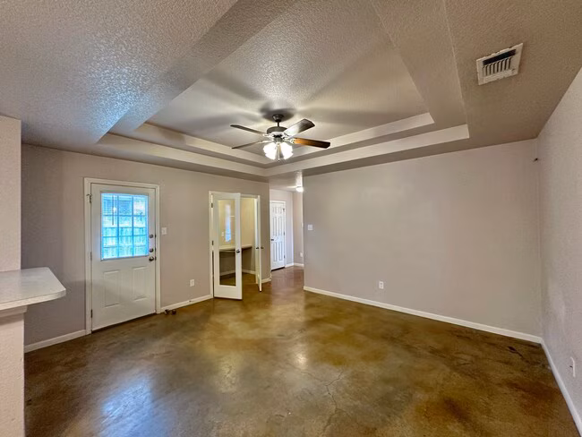 1311 Powder River Dr Killeen, TX 76549 photo 3