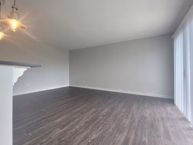 Hilborn Apartments photo 2