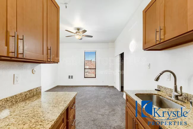 300 Virginia St Vallejo, CA 94590 photo 4