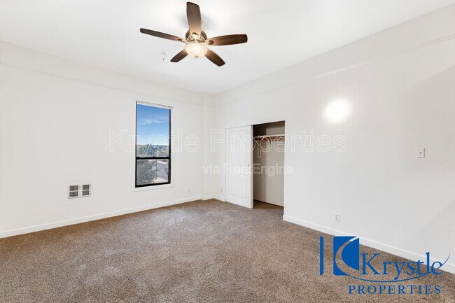 300 Virginia St Vallejo, CA 94590 photo 5