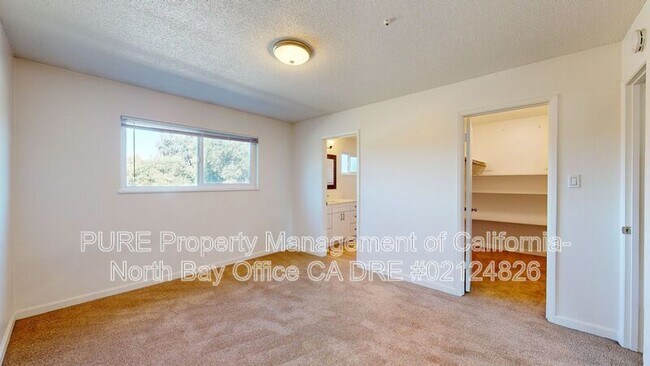 555 Dexter St Santa Rosa, CA 95404 photo 5