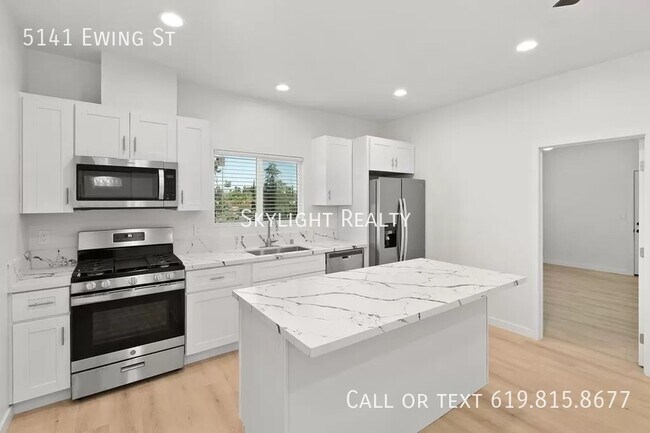 5141 Ewing St San Diego, CA 92115 photo 3