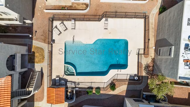11666 N 28th Dr Phoenix, AZ 85029 photo 3