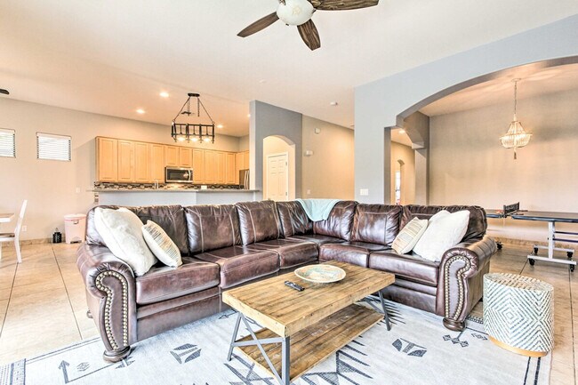 3219 W Languid Ln Phoenix, AZ 85086 photo 4
