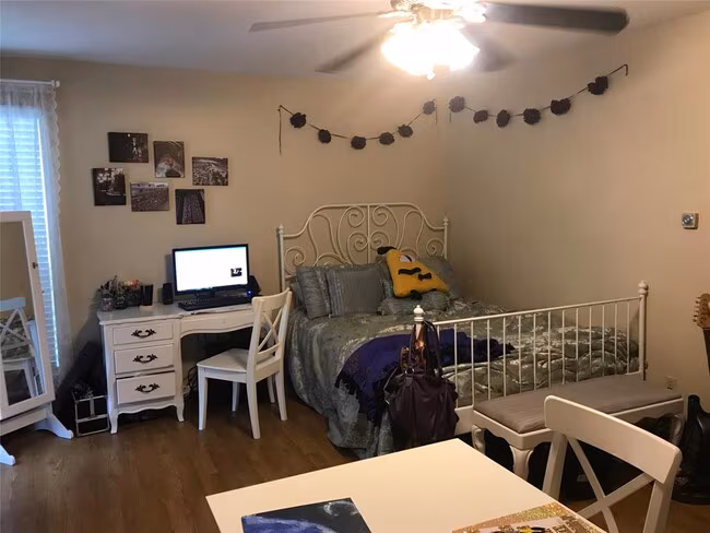 1000 W 26th St Austin, TX 78705 photo 5