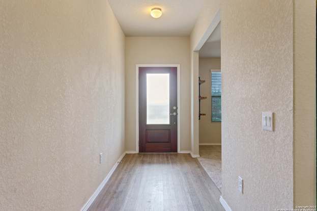 11426 Tiger Woods San Antonio, TX 78221 photo 5