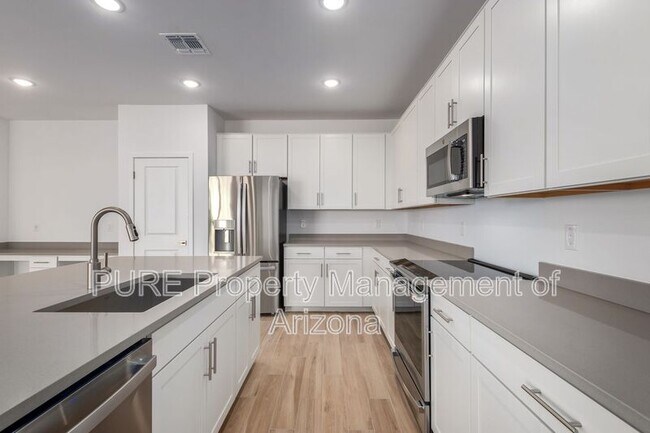 7408 W State Ave Glendale, AZ 85303 photo 5