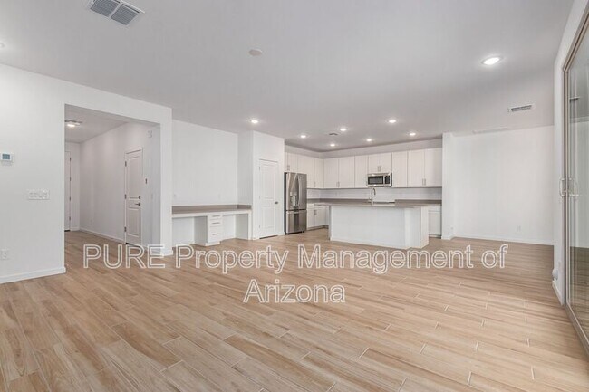 7408 W State Ave Glendale, AZ 85303 photo 3