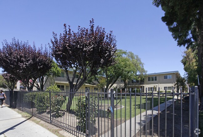 Boxer's Mayfair Village Senior Apartments photo 2