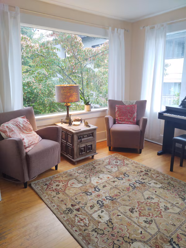 9727 Lake Shore Blvd NE Seattle, WA 98115 photo 5