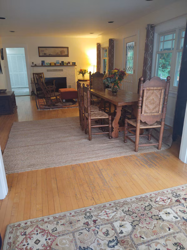 9727 Lake Shore Blvd NE Seattle, WA 98115 photo 4