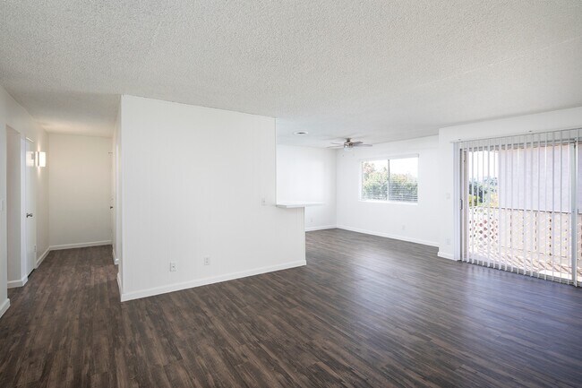 Fountain Estates Apartments photo 2