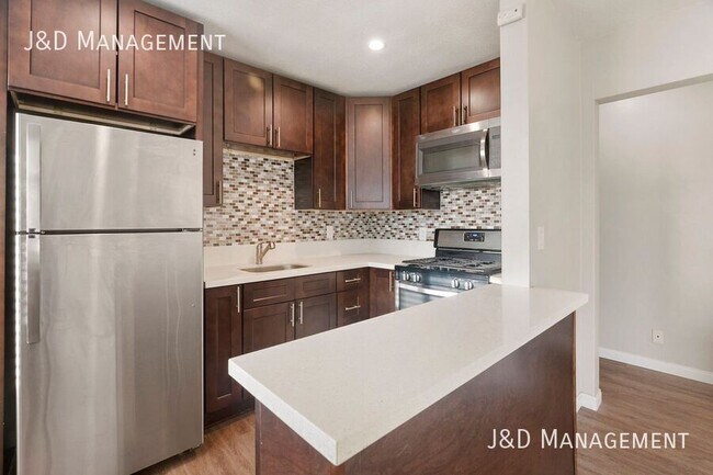 1430 Dubuque St Oceanside, CA 92058 photo 3