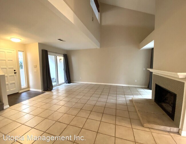 1935 Sunset Dr Escondido, CA 92025 photo 4