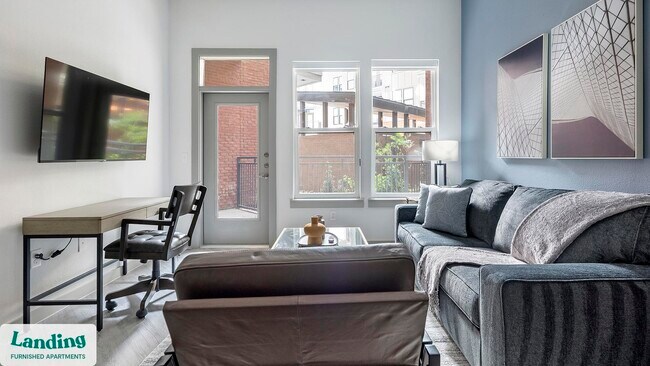 3706 Goodwin Ave Austin, TX 78721 photo 2