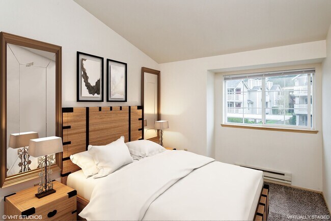 Landis Pointe photo 5