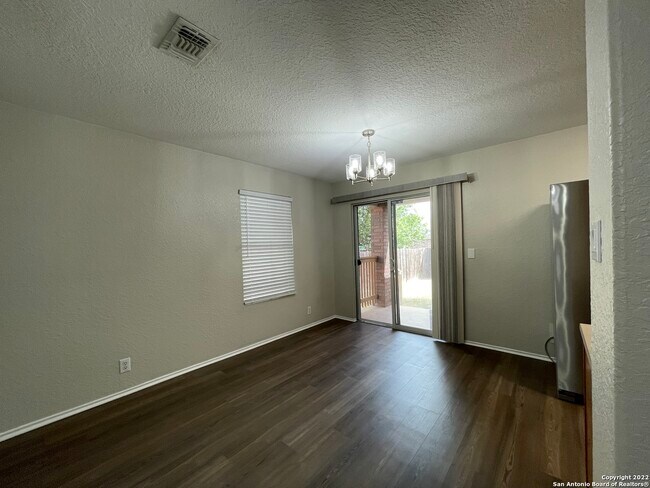 4738 Juniper Farm San Antonio, TX 78244 photo 4