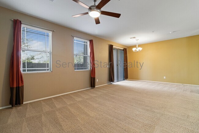 3036 E Dunbar Dr Phoenix, AZ 85042 photo 5