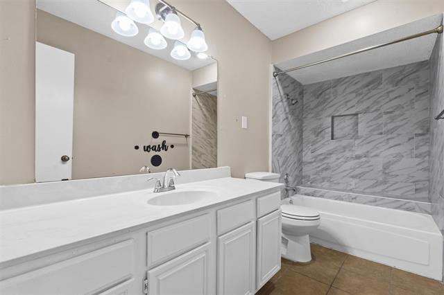 7107 Holly Hill Dr Dallas, TX 75231 photo 5