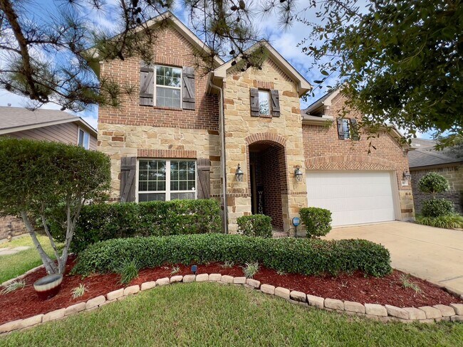 19902 Caitlyn Blossom Lane, Cypress, TX 77433 photo 3