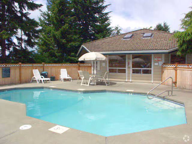Orchard Terrace photo 2