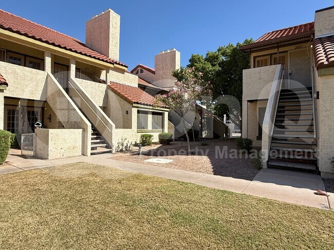 30 E Brown Rd Mesa, AZ 85201 photo 3