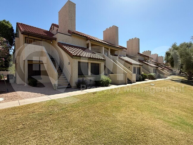30 E Brown Rd Mesa, AZ 85201
