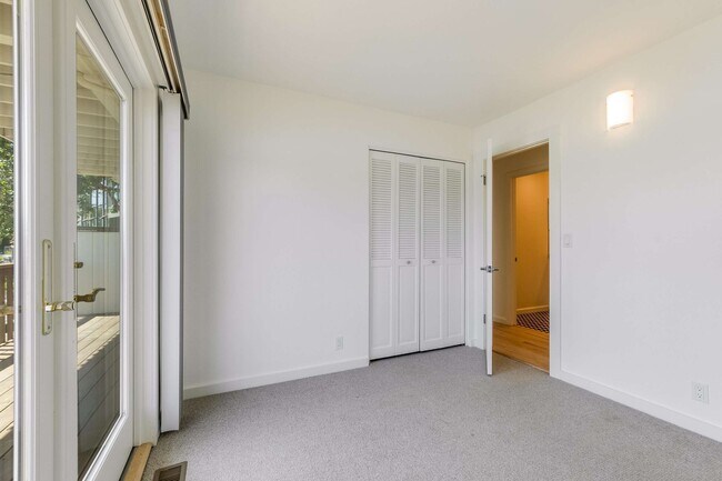 Strawberry Waterfront Residence photo 4
