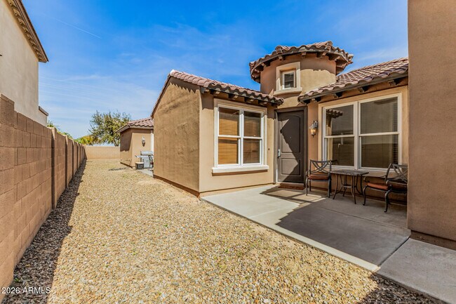 2288 E Wisteria Dr Chandler, AZ 85286 photo 4