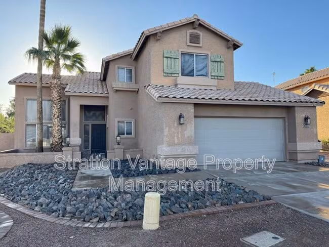 921 N Red Rock St Gilbert, AZ 85234 photo 2