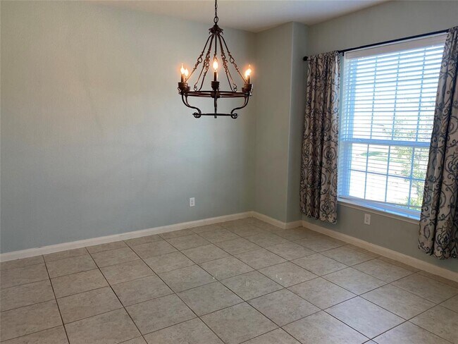2305 Mulberry photo 5