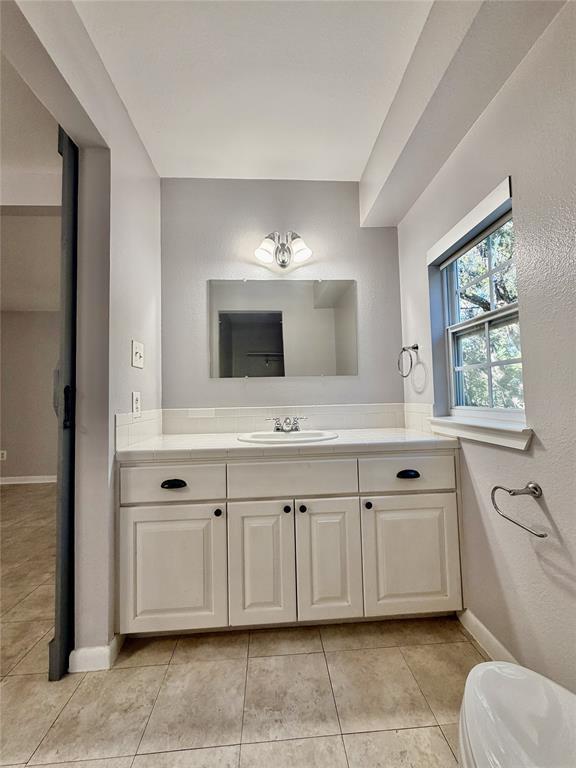 19050 Ranch to Market Rd 150 Driftwood, TX 78619 photo 3