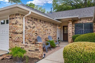 5104 Andalusia Trail, Arlington, TX 76017 photo 4