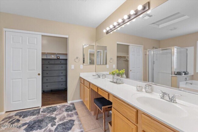 15257 W Hearn Rd Surprise, AZ 85379 photo 5