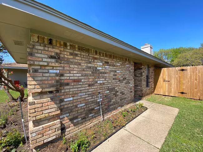 2311-2315 Kingsford Ct Arlington, TX 76017 photo 3