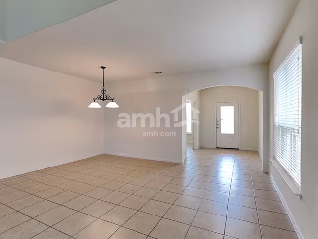 19717 Wt Gallaway Street, Manor, TX 78653 photo 5