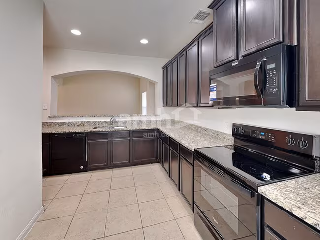 19717 Wt Gallaway Street, Manor, TX 78653 photo 4