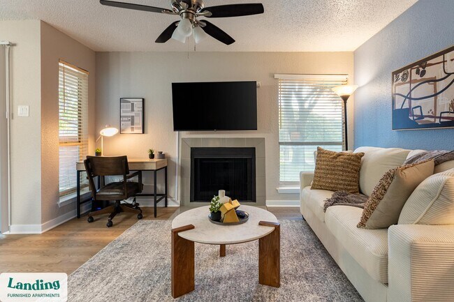 711 Brentford Pl Arlington, TX 76006 photo 2