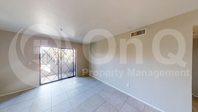 Scottsdale Springs Condominiums photo 3