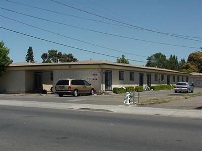 822 West Ave photo 3
