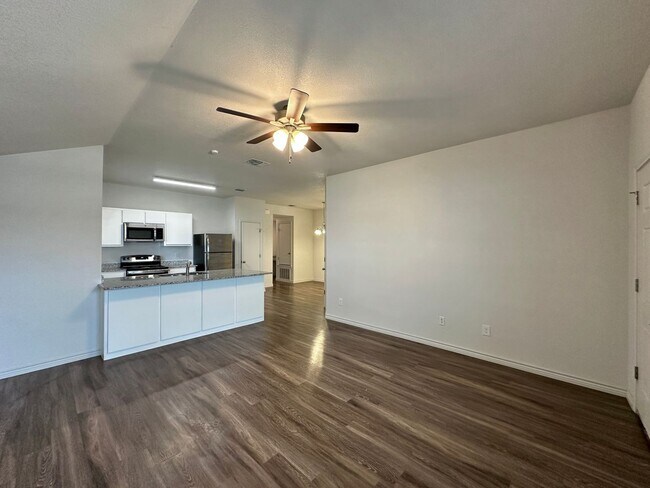 1833 Clovis Dr Copperas Cove, TX 76522 photo 2