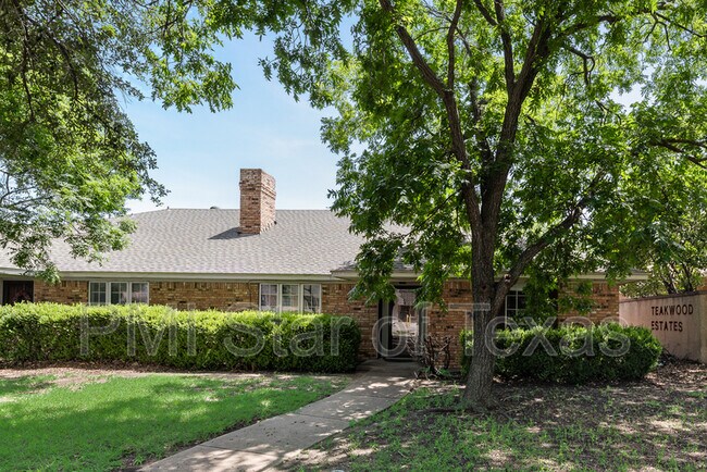 2130 Teakwood Lane, Plano, TX 75075 photo 2
