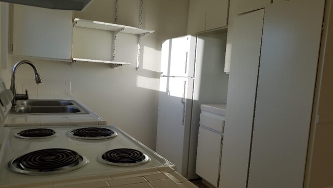 12608 Julian Ave Lakeside, CA 92040 photo 3