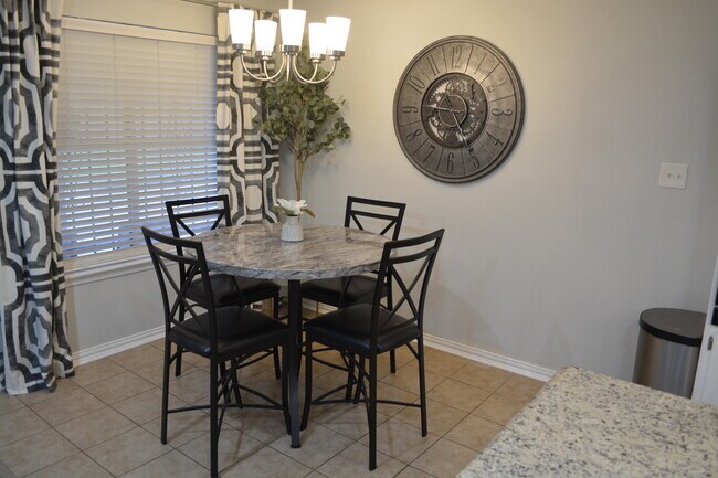 3100 Valley Forge Trail, Forest Hill, TX 76140 photo 5