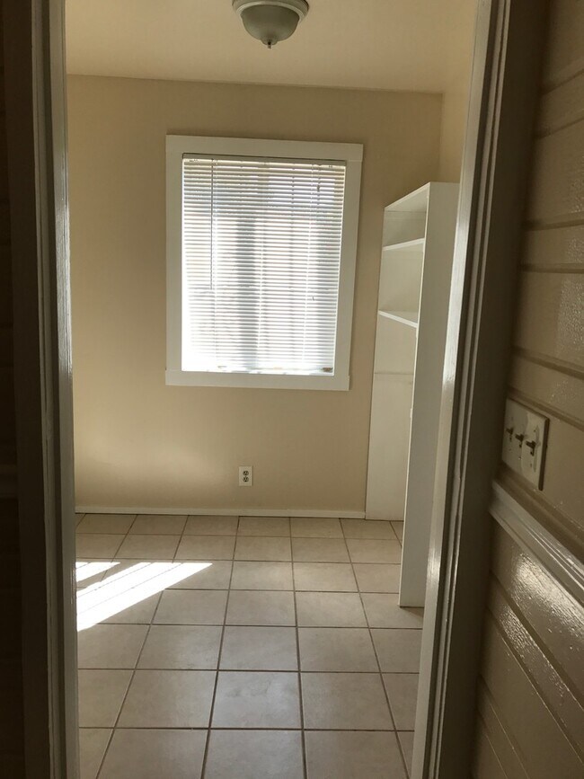 1960 38th Avenue, Oakland, CA 94601 photo 4