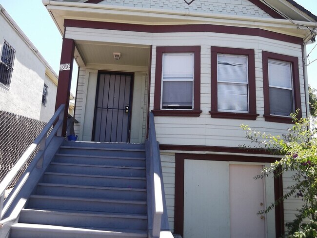 1960 38th Avenue, Oakland, CA 94601 photo 2