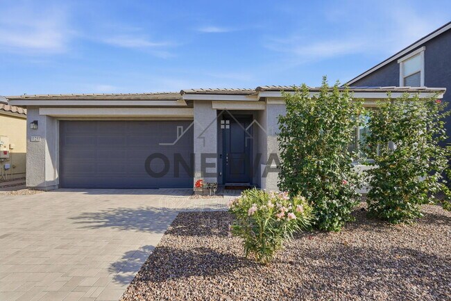 11253 E Ulysses Ave Mesa, AZ 85212 photo 3