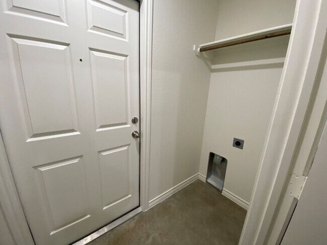2302 Zanoletti Ct Temple, TX 76504 photo 2